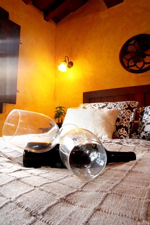 Apartamentos Rurales La Solana Robledillo De Gata Exteriör bild